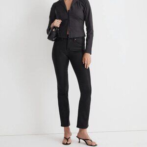 Madewell Petite Kick Out Crop Jeans in True Black Wash: Coated Edition P24